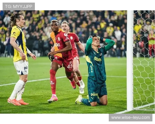 奥斯梅恩：从尼日利亚街头到意甲金靴的生涯逆袭解析