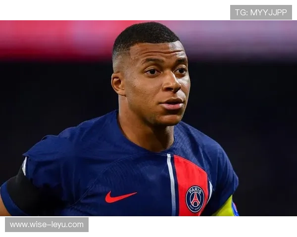 姆巴佩的战术角色与自主进攻能力解析：是否依赖体系？