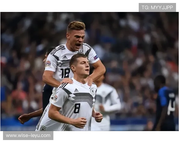 罗德里 vs 克罗斯：出球能力与中场组织效率对比分析