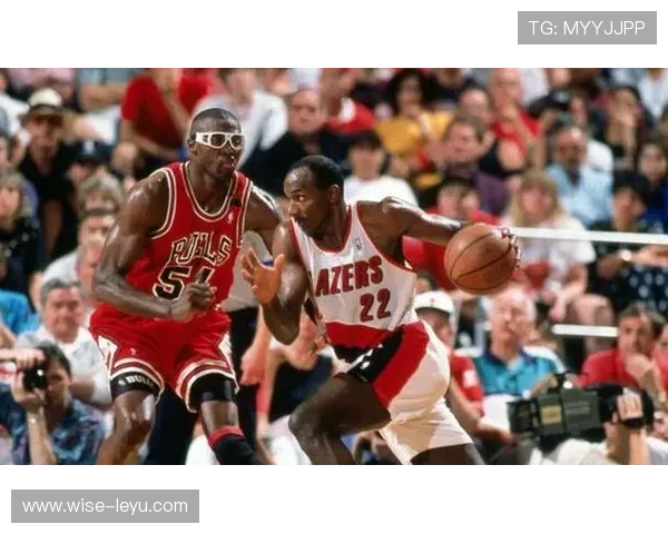 德雷克斯勒突破得分效率优于同时期后卫创造球队关键贡献